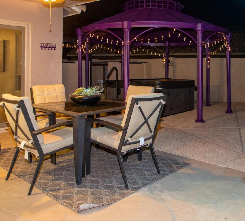 Boho Chic Arizona Villa W Pool & Mini Golf Casa Grande Eksteriør billede